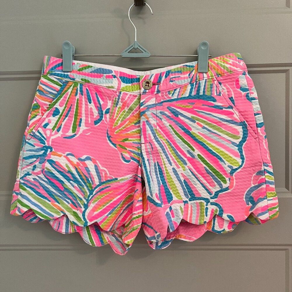 Lilly Pulitzer Textured Buttercup Shorts Pink with shells size 4